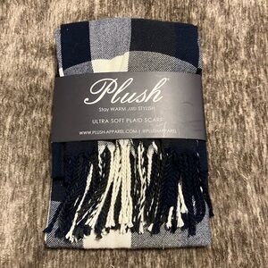 Plush Ultra Soft Plaid Scarf - Navy and White
